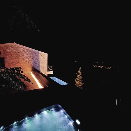 וילה Orama Corfu Karyotikon
