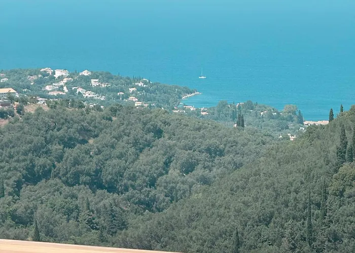 Orama Corfu * Karyotikon