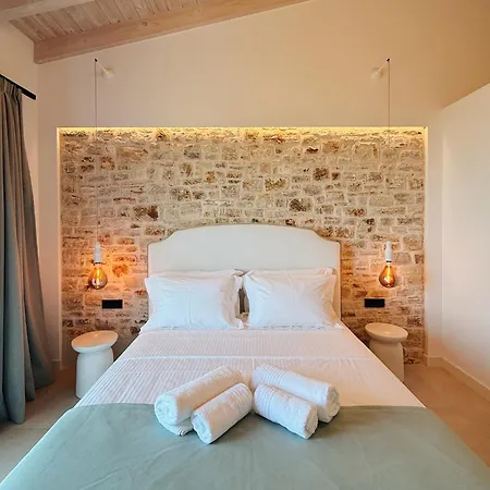 Orama Corfu فيلة Karyotikon