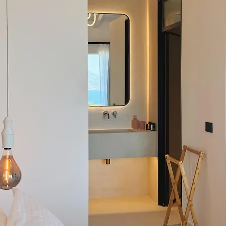 Orama Corfu * Karyotikon